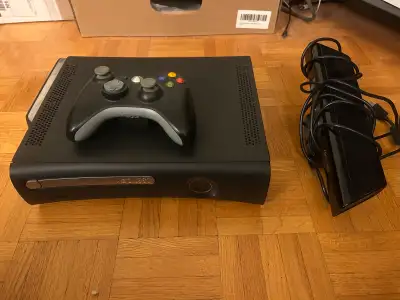 Xbox 360 Elite, View more