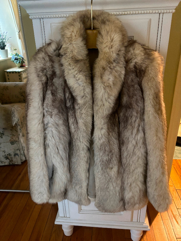 Silver Fox Jacket in Women's - Other in Mississauga / Peel Region