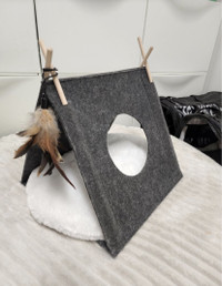 BeOneBreed Cat/Small Dog Teepee Hut