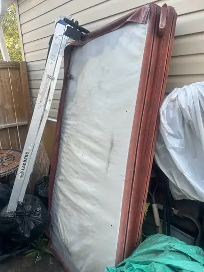 82x82 hot tub cover Got a new hot tub no longer need