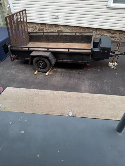 5 x 8 landscape trailer with tool box. Lights not working. $500