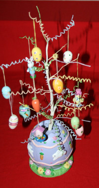 Easter Eggs and Bunnys Tree Decor $4.00