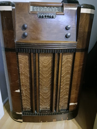 1940s Antique PHILCO CONSOLE Radio