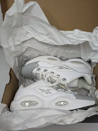 Reebok Question low Grey, View more