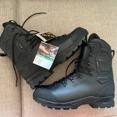 botte de combat in All Categories in Quebec Kijiji Marketplaces