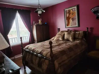 Lit Double en Bois massif de Chêne, View more