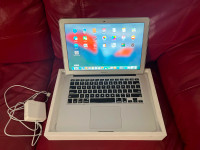 MACBOOK AIR 13 INCH FOR SALE