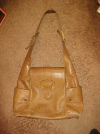 OVER THE SHOULDER LEATHER PURSE