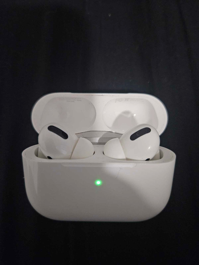 AirPods Pro in General Electronics in Thetford Mines - Image 2