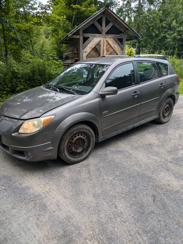 2006 Pontiac Vibe - Needs Work in Cars & Trucks in Ottawa - Image 2