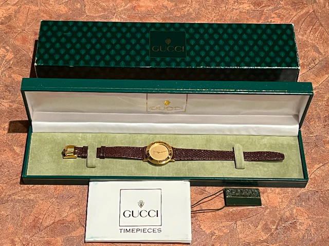 Authentic Women's GUCCI Watch in Jewellery & Watches in Edmonton