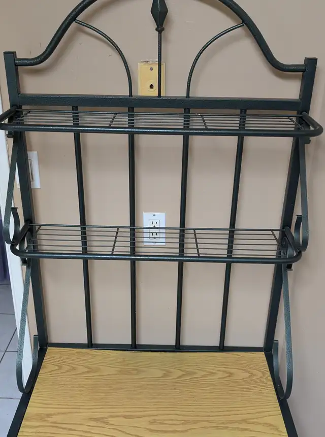 Bakers rack/kitchen rack505386697376419841