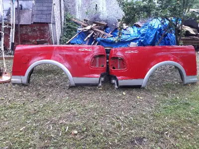 Have 2 FIBER GLASS Box Sides from a 2002 F-150 Crew Cab . - I bought a southern box and don,t need t...