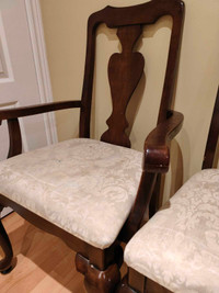 6 Kroehiler dinning chairs, dinning table is also available