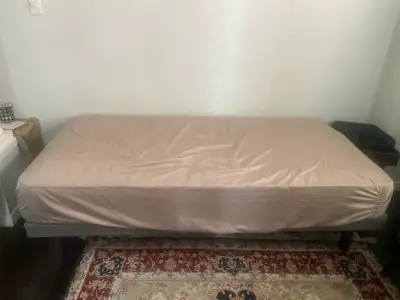Single Bed, View more