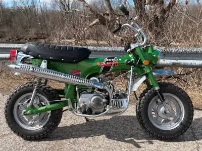 Very rare completely restored Honda CT70 H K0 4 speed with manual clutch. Runs , drives, Everything...