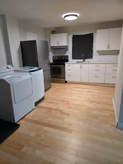 Rooms for rent. Short term or long term. Perfect for students or workers. One larger room for a coup...