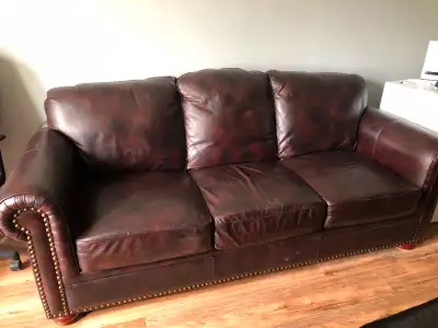 Beautiful Oxblood  Leather 3-piece set, sofa, loveseat and chair, View more