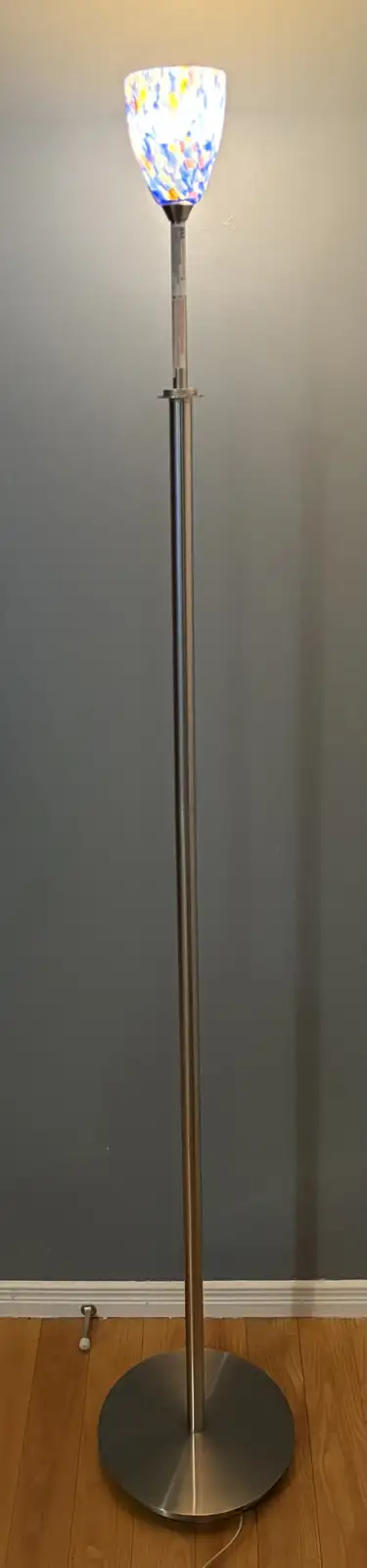 Comfort Mood Floor Lamp in Indoor Lighting & Fans in Ottawa - Image 5