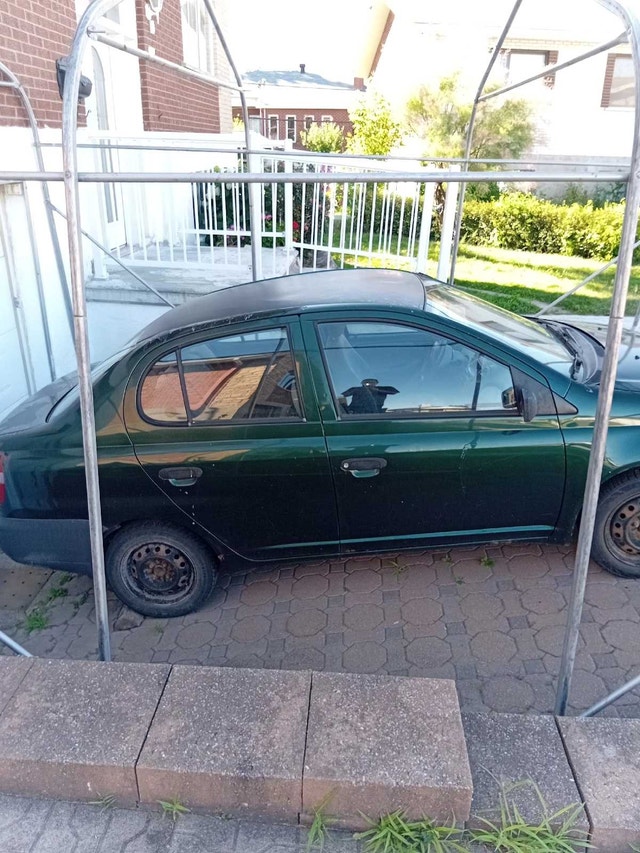 Toyota echo 2002 — photo 2