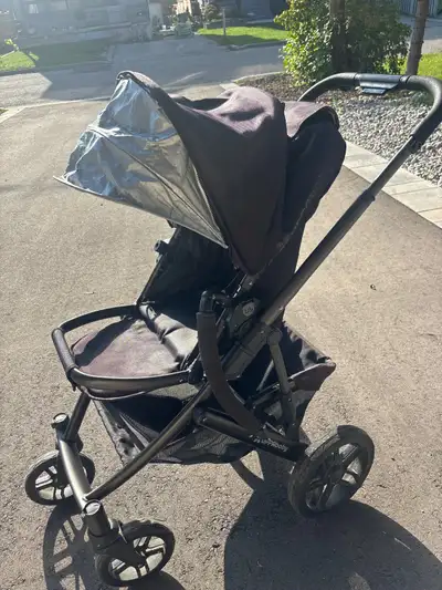 2014 Uppababy Vista, View more