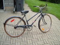 Belle bicyclette Raleigh 26 po