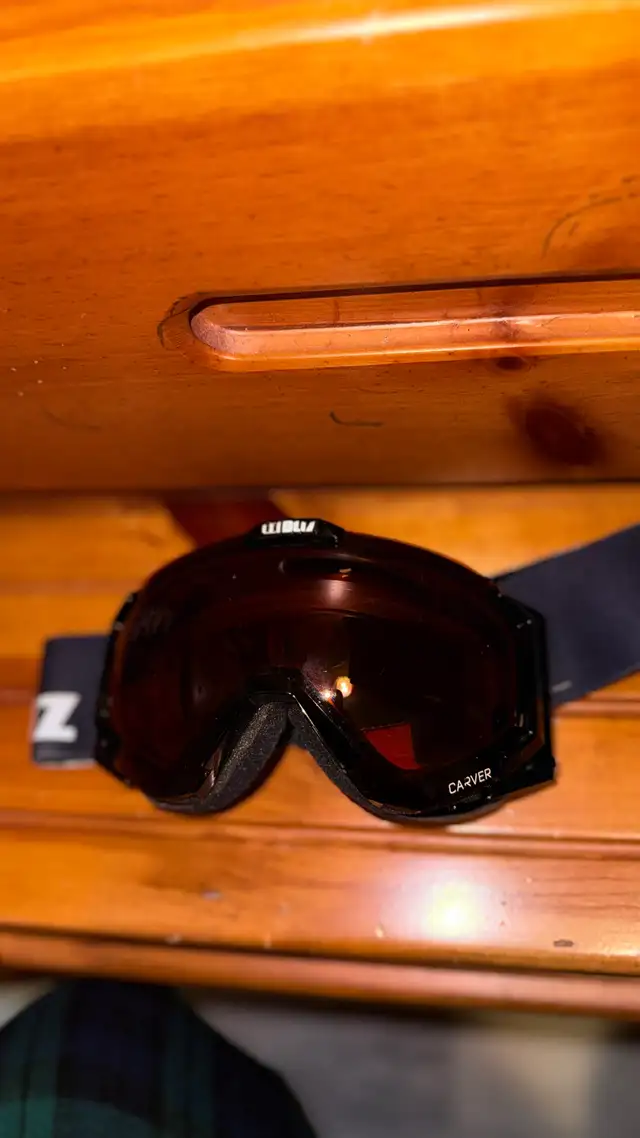 Snow Goggles  in Ski in Whistler - Image 3