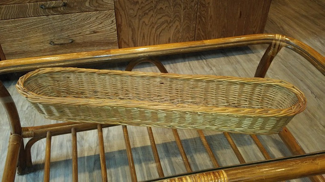 Mid Century French Wicker Bakery Baguette Basket in Arts & Collectibles in Parksville / Qualicum Beach