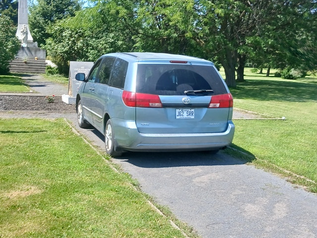 TOYOTA SIENNA FAIT INSPECTER L AVANT ACHAT — photo 2