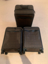 New Coach Luggage Set