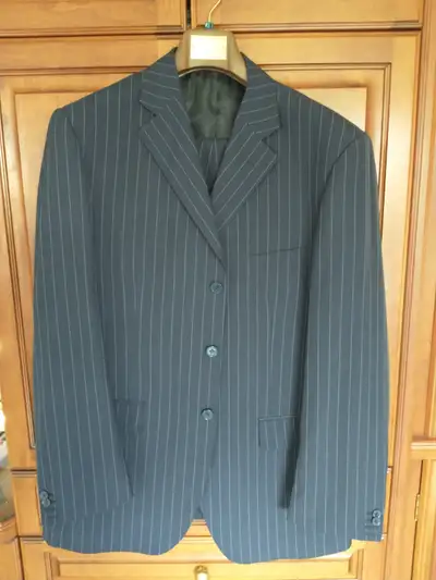 Summer weight wool suit (XL 56), View more