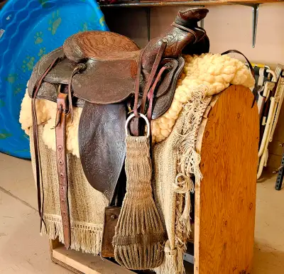 1950's Walker Visalia Stock Saddle, View more