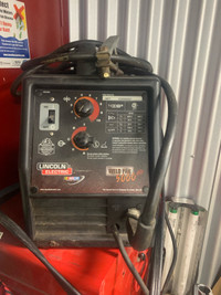 Lincoln electric weld pack 5000 220amp flux core mig welder 