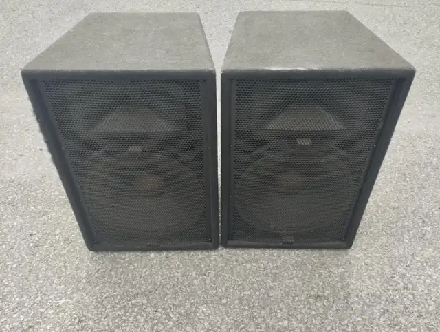 JBL Sound Factor SF-15 15" 2-way passive pa speakers in Other in City of Toronto - Image 2