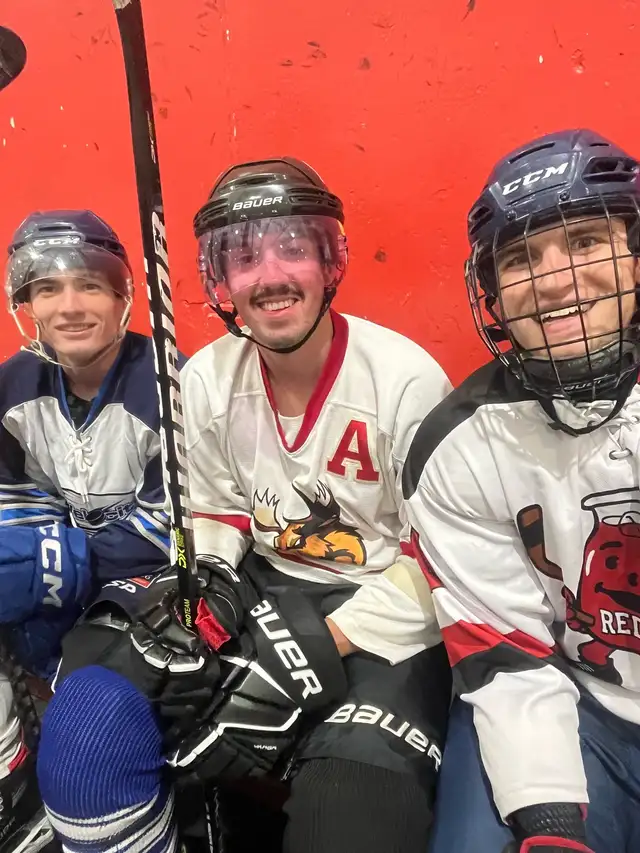 Shinny Hockey Teens, U21, Junior College