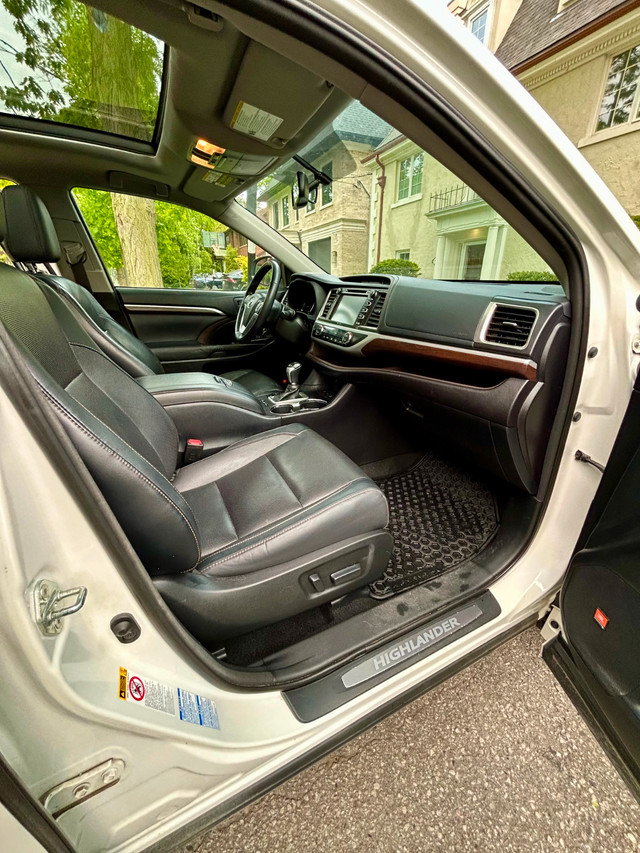 2015 Toyota Highlander Limited in Cars & Trucks in City of Toronto - Image 4