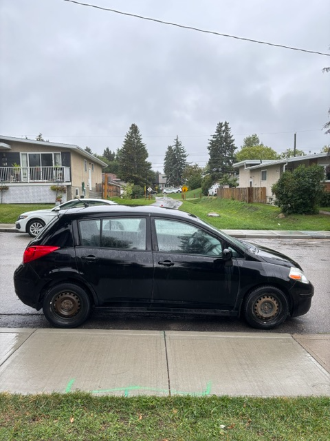 Low Kilometres 2007 Nissan Versa S