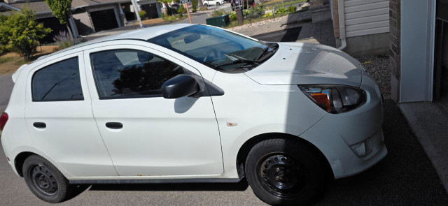 2015 Mitsubishi Mirage 4dr HB CVT ES (with Safety Certificate) in Cars & Trucks in Ottawa - Image 4