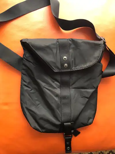 Mexx  sac à bandoulière unisex, View more