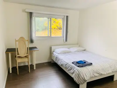Call at ,416,418,7050 On room available for student or working professional at Westmount and Victori...