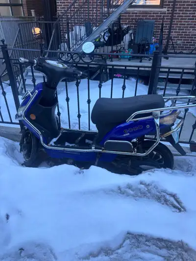 emmo 48 v needs air , View more