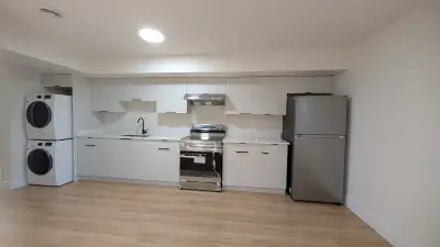 Brand new basement suite with 2 bed and 2 bath available with brand new appliances. Close to Langley...