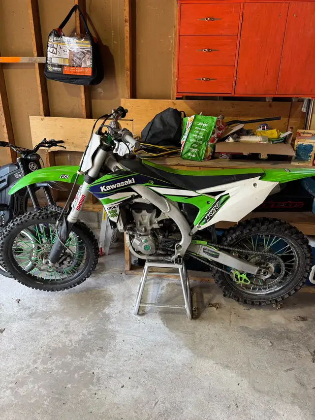 2019 KX450F in Dirt Bikes & Motocross in Owen Sound - Image 4