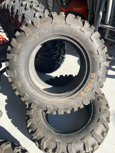 Stag tires, front 27-11-14, rear 27-9-14. All tires have 830 kms. Excellent condition
