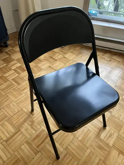 Folding Chair – Excellent condition, View more