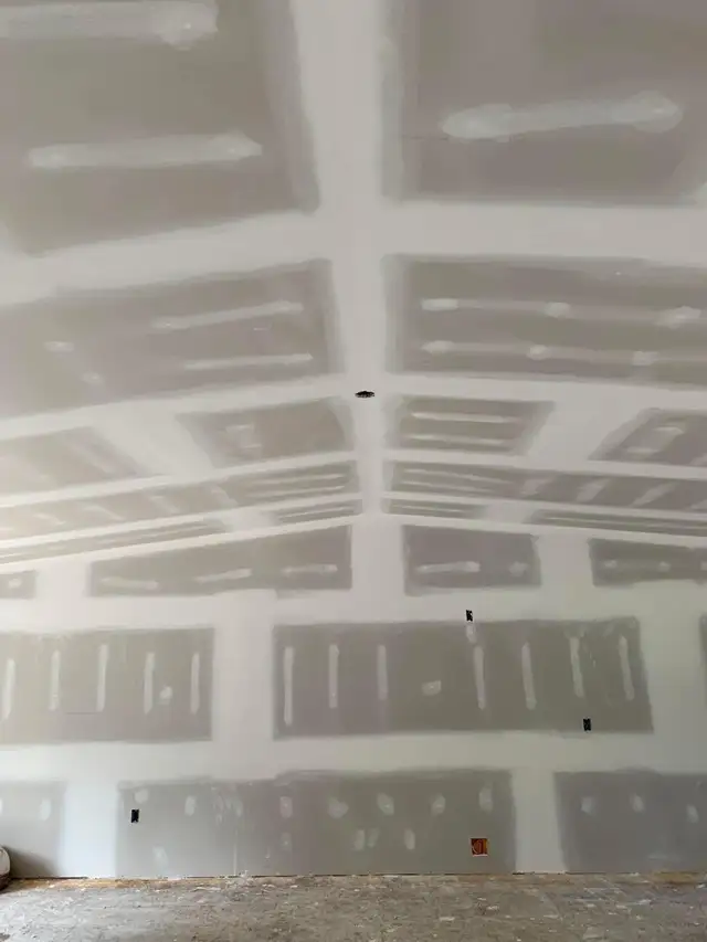 Drywall Taper - Taping and Mudding (Free Estimates / London) in Renovations, General Contracting & Handyman in London - Image 7