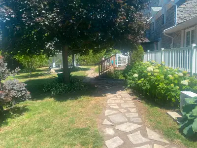 Large rooms for rent in Victorian home in winchester. All utilities included. Kitchen access. Parkin...