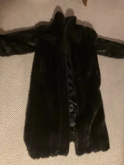 Faux fur coat, View more