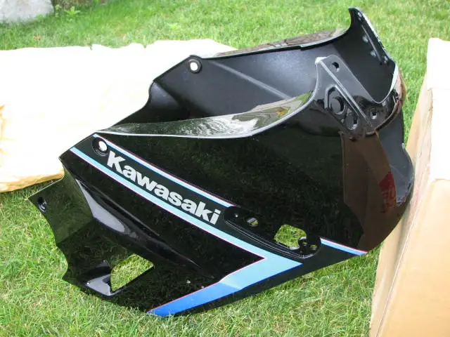 Stock Upper Fairing for 1988-2007 Kawasaki 250 Ninja in Motorcycle Parts & Accessories in Woodstock - Image 2