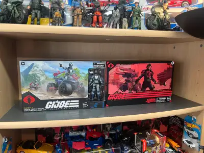 I’m selling two mint cobra ferret with driver and atv sealed. Plus cobra hiss hms with techno viper...
